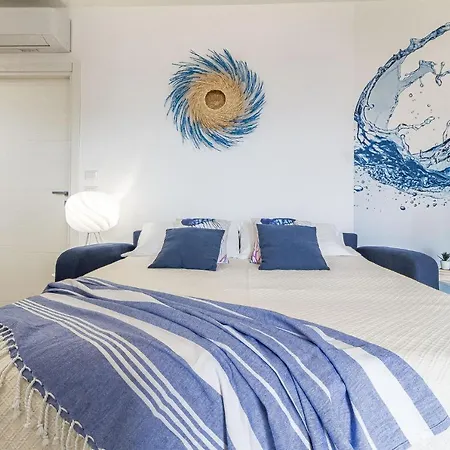 Skyfive Water Apartment *