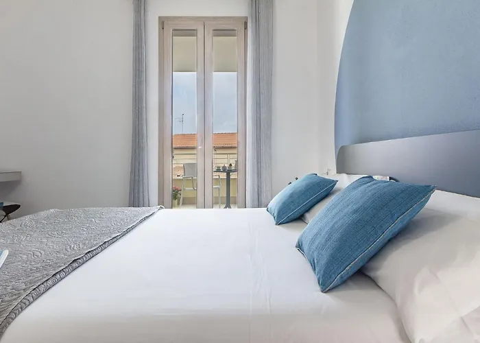 Skyfive Water Альгеро